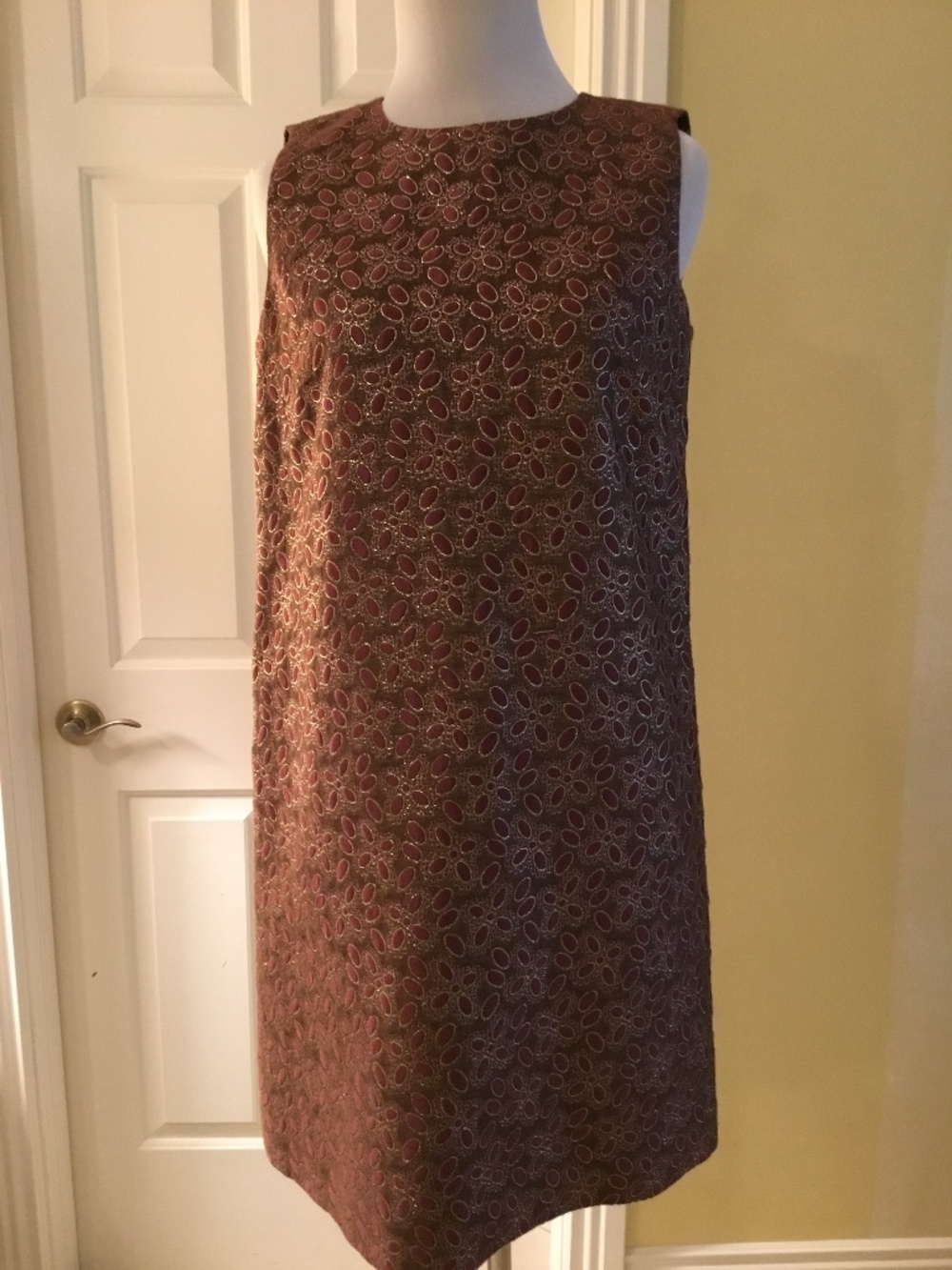 RED Valentino Bronze Burgundy Gold Floral Jacquard Shift sleeveless Dress